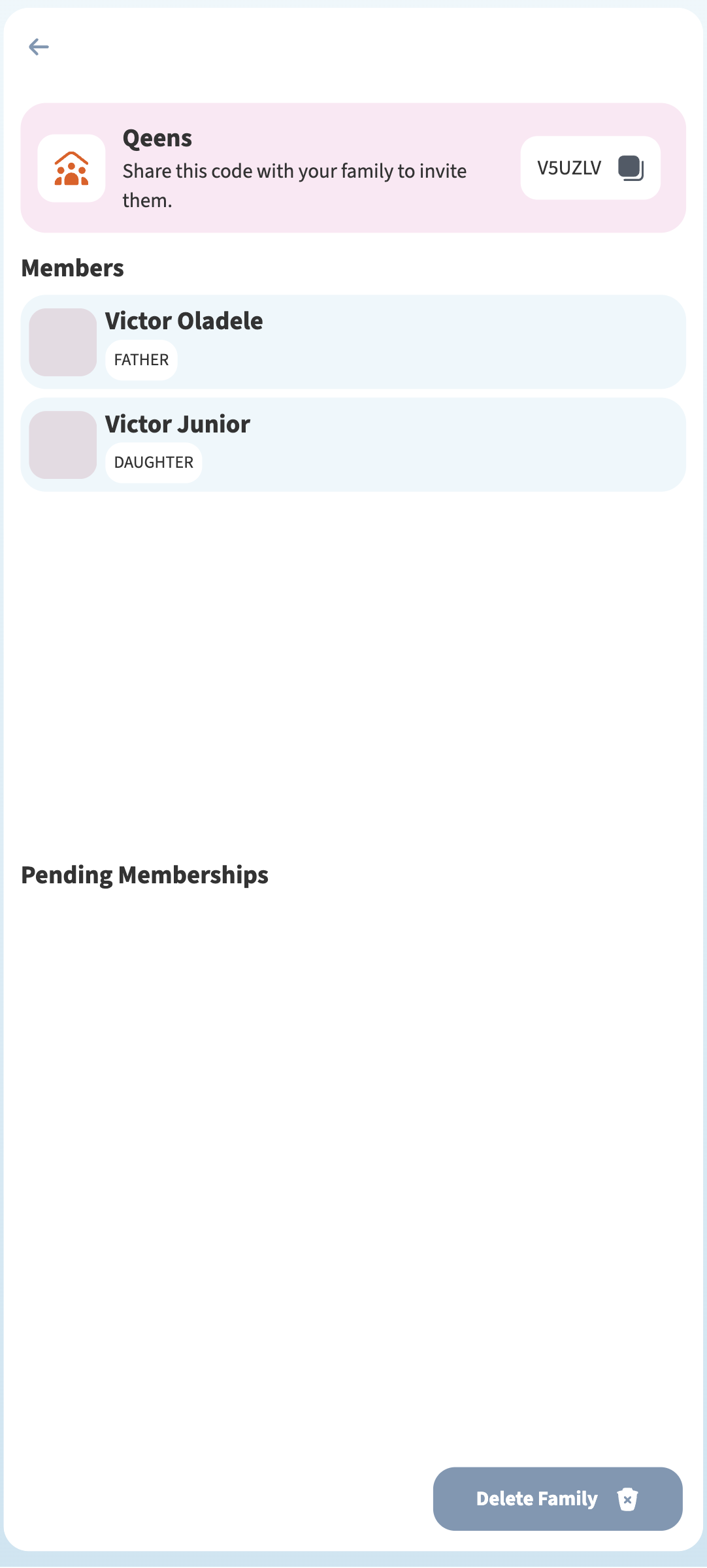 Learn Family hub screen showing invite code V5UZLV, member roster with Father and Daughter, and pending family memberships.